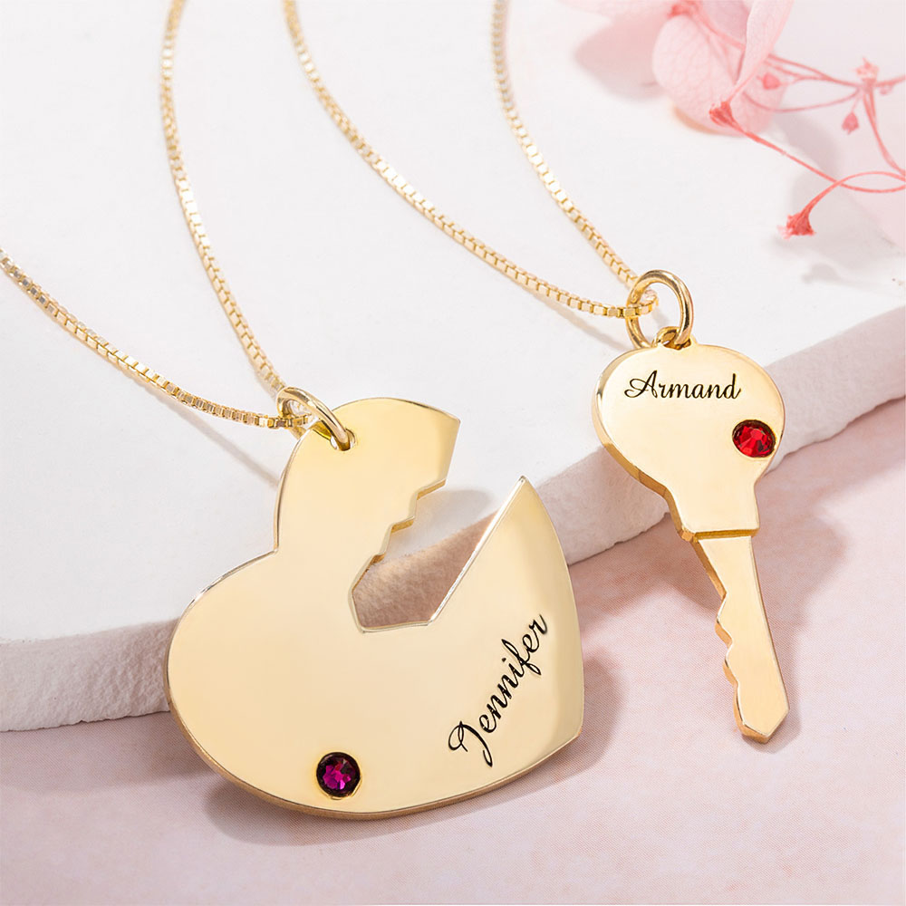Key to My Heart Couple Name Pendant Necklaces Gold