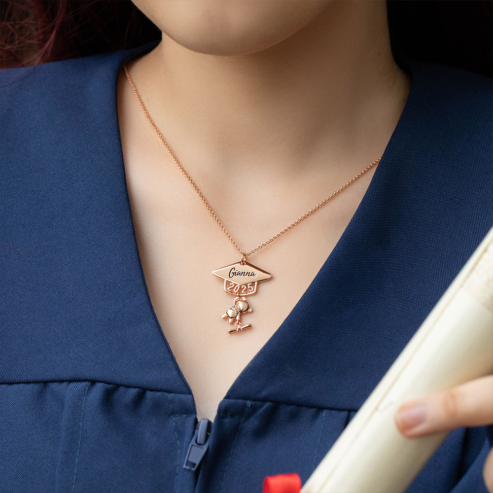 Custom Name Class of 2025 Graduation Bear Necklace, Sterling Silver/Brass Bachelor Cap Bear Necklace, Graduation Gift for Boy/Girl/Student
