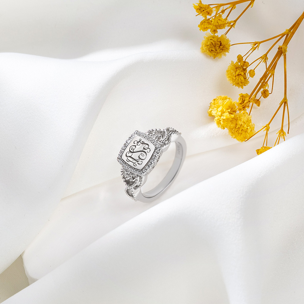 Women's Engraved Classic Monogram Ring