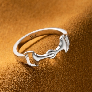 Personalized Snaffle Bit Horse Ring, Sterling Silver Snaffle Bit, Equestrian Jewelry, Horse Ring, Birthday/Christmas Gift for Horse Lovers/Women