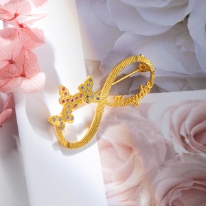 Personalized Infinity Name Brooch in Cooper