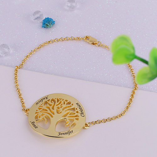 engraved name bracelet 