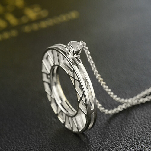 circle pendants